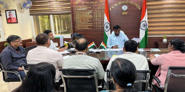एसआइआर कार्य में लापरवाही बरतने वाले बीएलओ और सुपरवाइजरों पर होगी कार्रवाई : उपायुक्त