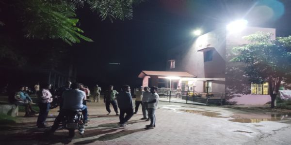 सड़क हादसे में तीन की मौत