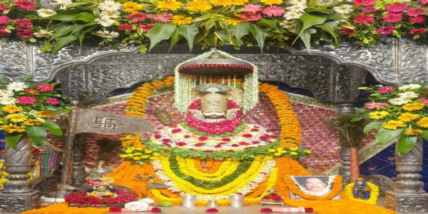 श्याम मन्दिर में भक्तिमय वातावरण में मना योगिनी एकादशी उत्सव