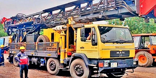 दुर्गापुर एसबीएसटीसी डिपो में मिथेन गैस की तलाश को लेकर खुदाई, अनुमति पर उठे सवाल