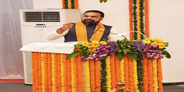 विधानसभा के सदस्यों के दो दिवसीय प्रबोधन कार्यक्रम में मुख्यमंत्री सम्राट चौधरी सम्बोधित करते हुए विधानसभा के सदस्यों के दो दिवसीय प्रबोधन कार्यक्रम में मुख्यमंत्री सम्राट चौधरी सम्बोधित करते हुए