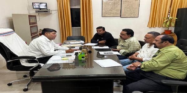 विशेष पुनरीक्षण अभियान को सफल बनाने में राजनीतिक दल निभाएं भूमिका : एसडीओ