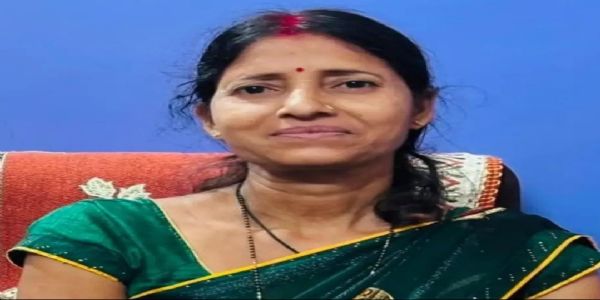समय से पहले 100 प्रतिशत डिजिटाइजेशन कर अनीता देवी बनीं जिले की पहली बीएलओ