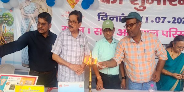 सीमित और सुनियोजित परिवार बेहतर स्वास्थ्य और समाज के विकास की आधारशिला : सीएस