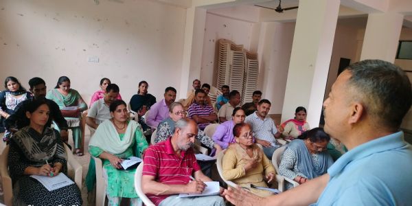 स्कीम वर्कर व मनरेगा मजदूरों का शोषण कर रही सरकार : सीटू