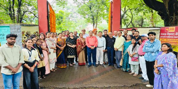 रांची विश्वविद्यालय प्रशासनिक परिसर में मनाया गया कला दिवस