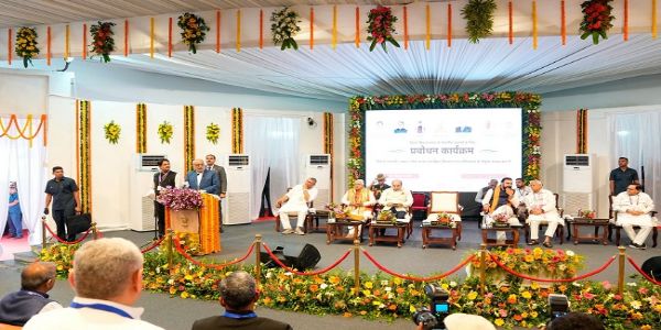 गया जी में बिपार्ड में 18वीं बिहार विधान सभा के सदस्यों के लिए प्रशिक्षण कार्यक्रम के उद्घाटन मौके पर सम्बोधित करते हुए उपराष्ट्रपति सीपी राधाकृष्णन गया जी में बिपार्ड में 18वीं बिहार विधान सभा के सदस्यों के लिए प्रशिक्षण कार्यक्रम के उद्घाटन मौके पर सम्बोधित करते हुए उपराष्ट्रपति सीपी राधाकृष्णन