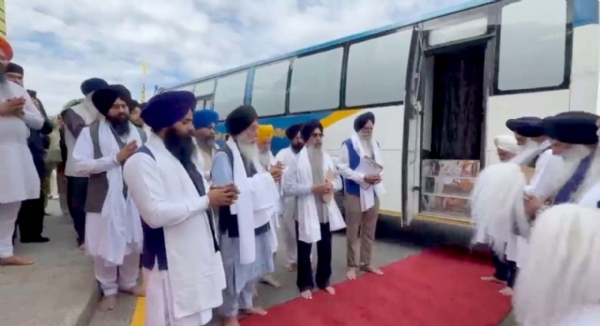 एसजीपीसी द्वारा जारी की गई कनाडा की तस्वीरें एसजीपीसी द्वारा जारी की गई कनाडा की तस्वीरें
