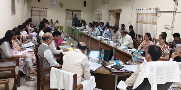 राजस्थान उच्च न्यायालय के न्यायाधिपति के मुख्य आतिथ्य में न्यायिक अधिकारियों का सेमिनार आयोजित