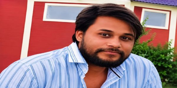 युवक का शव लटका मिला फांसी पर