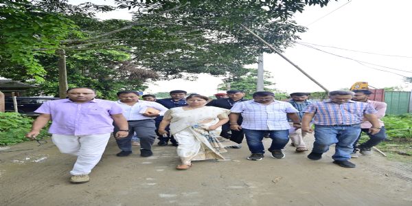 बोको के एकीकृत देखभाल केंद्र का मंत्री अजंता ने किया निरीक्षण, अक्टूबर तक पूरा करने का निर्देश