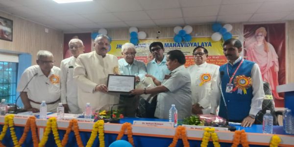 झारखंड विधि महाविद्यालय ने राजेश कुमार शुक्ल को किया सम्मानित