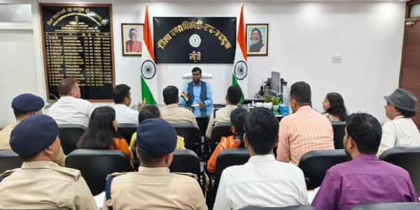 रांची में वोटर वेरिफिकेशन में 74 प्रतिशत एन्यूमरेशन फॉर्म बंटे, 24 प्रतिशत का डिजिटाइजेशन