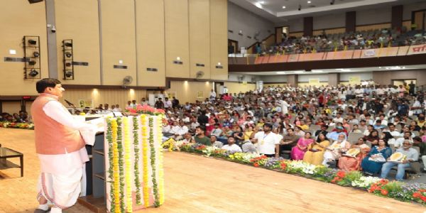 बुद्धिमत्ता के बलबूते विश्व में पहचान बना सकते हैं युवा: मुख्यमंत्री डॉ. यादव