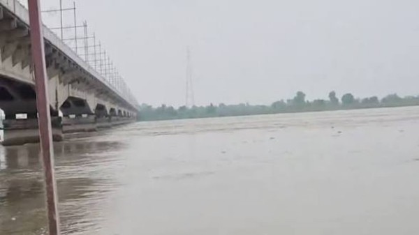 अयोध्या में बाढ़ से निपटने की पूरी तैयारी अयोध्या में बाढ़ से निपटने की पूरी तैयारी