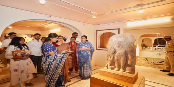 विरासत संग्रहालय और रवीन्द्र मंच के विकास कार्य समयबद्ध व गुणवत्तापूर्ण हों: दीया कुमारी