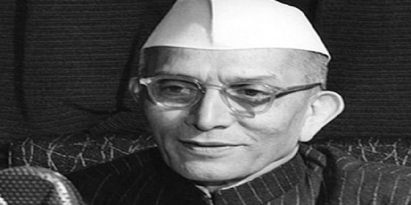 स्मृतिशेष पूर्व प्रधानमंत्री मोरारजी देसाई। फोटो - इंटरनेट मीडिया