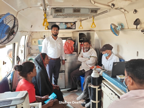 गांव गांव तक चिकित्सा सुविधा सुलभ की योगी सरकार ने* गांव गांव तक चिकित्सा सुविधा सुलभ की योगी सरकार ने*