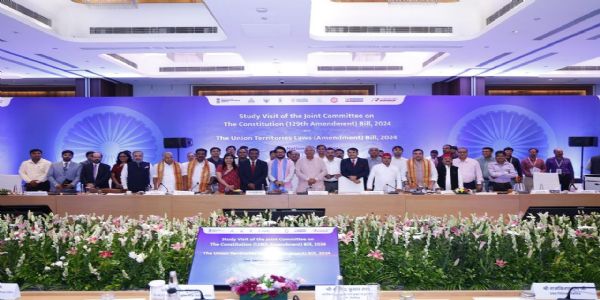 एक राष्ट्र, एक चुनाव पर संयुक्त संसदीय समिति ने जनप्रतिनिधियों, राजनीतिक दलों और उद्योग संगठनों से किया संवाद एक राष्ट्र, एक चुनाव पर संयुक्त संसदीय समिति ने जनप्रतिनिधियों, राजनीतिक दलों और उद्योग संगठनों से किया संवाद