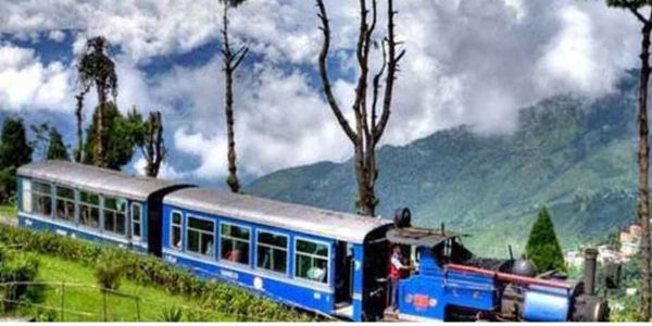 विश्व मंच पर दार्जिलिंग की टॉय ट्रेन, यूनेस्को बैठक में भारत का प्रतिनिधित्व करेगा डीएचआर