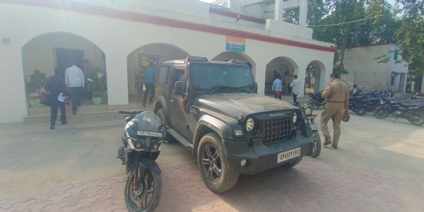 जौनपुर पुलिस ने फर्जी एमएलएम गिरोह का किया भंडाफोड़, नौकरी का झांसा देकर ठगी करने वाले 7 गिरफ्तार