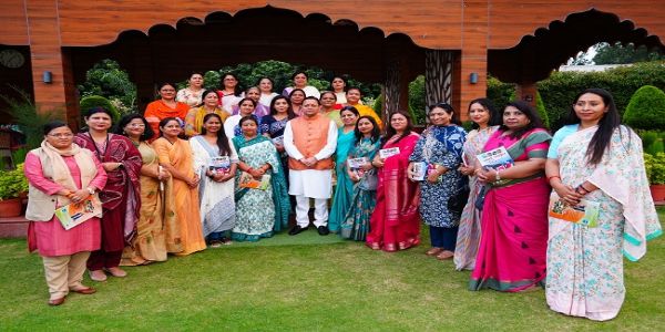 महिला सशक्तीकरण सरकार की सर्वोच्च प्राथमिकताओं में शामिल : मुख्यमंत्री धामी