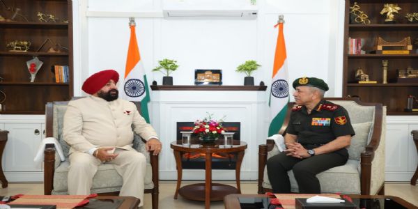 राज्यपाल गुरमीत से सीडीएस सुब्रमणि ने की मुलाकात