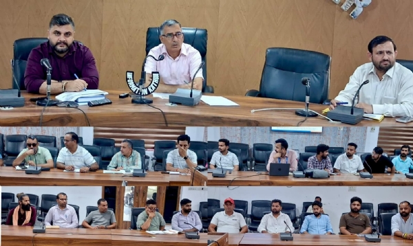 Progress of PM Surya Ghar Yojana slow in Kathua; DC expresses displeasure. Progress of PM Surya Ghar Yojana slow in Kathua; DC expresses displeasure.