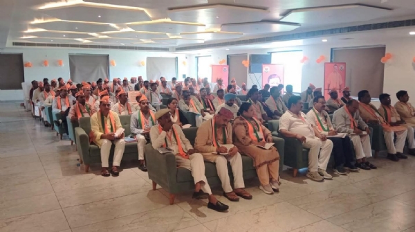 अमरोहा में भाजपा प्रदेश महामंत्री संगठन धर्मपाल सिंह के मुरादाबाद कमिश्नरी प्रवास के दौरान उपस्थित बैठक में पदाधिकारी। अमरोहा में भाजपा प्रदेश महामंत्री संगठन धर्मपाल सिंह के मुरादाबाद कमिश्नरी प्रवास के दौरान उपस्थित बैठक में पदाधिकारी।