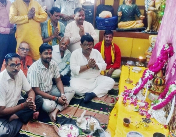 भगवान जगन्नाथ यात्रा से हुई पूजा का छाया चित्र भगवान जगन्नाथ यात्रा से हुई पूजा का छाया चित्र