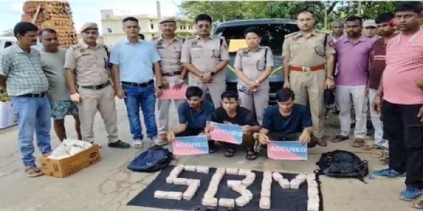 असमः श्रीभूमि जिला में लगभग 10 करोड़ रुपये की याबा टैबलेट्स के साथ गिरफ्तार तीन तस्कर असमः श्रीभूमि जिला में लगभग 10 करोड़ रुपये की याबा टैबलेट्स के साथ गिरफ्तार तीन तस्कर