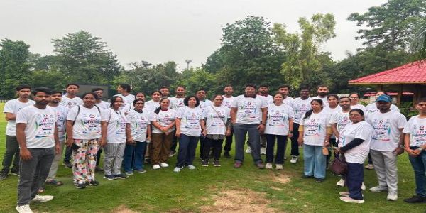 सर्जरी दिवस पर लखनऊ गोल्फ क्लब में जागरूकता वॉकथॉन का आयोजन, 100 से अधिक प्रतिभागियों ने लिया भाग