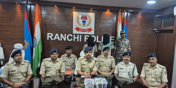 अफीम के साथ दो तस्कर गिरफ्तार