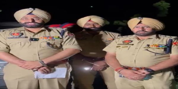 अमृतसर में पेट्रोल बम फेंकने वाले दो आरोपित पुलिस मुठभेड़ के बाद गिरफ्तार