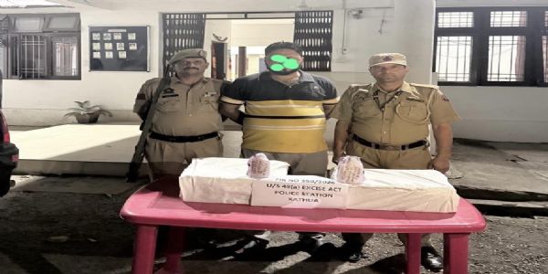 कठुआ में अवैध शराब बरामद, एक तस्कर गिरफ्तार