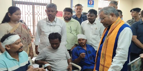 मझगांव में दो समुदायों के बीच झड़प में चार घायल, सदर अस्पताल पहुंचे बाबूलाल