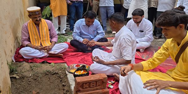 डेढ़ करोड़ की लागत से बनेगा आधुनिक नगर पंचायत कार्यालय, एसडीएम व विधायक ने किया भूमि पूजन