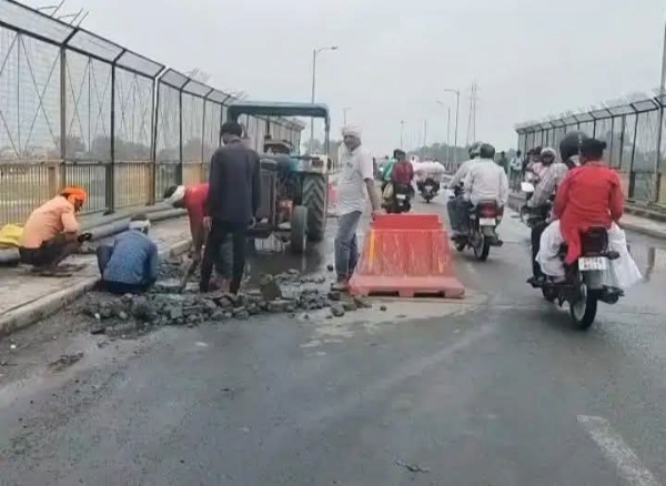 चल रही मरम्मत