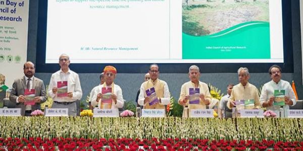 पिछले एक वर्ष में आईसीएआर ने की 44 फसलों की 386 उन्नत किस्में