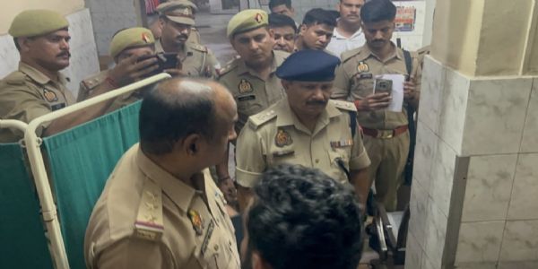 बेटे ने जमीनी विवाद में पिता पर बरसाई गोलियां, मौत,