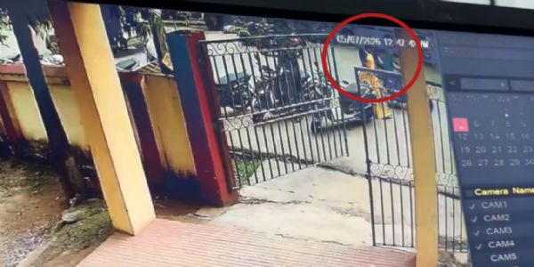 अम्बिकापुर : डीईओ ऑफिस के सामने शिक्षा विभाग की सहायक संचालक से दिनदहाड़े सोने की चेन की लूट