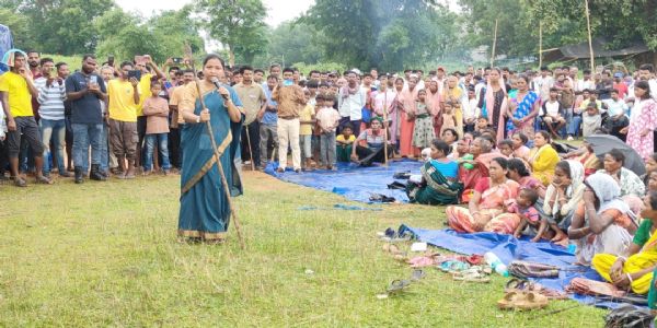 आदिवासी युवकों से मारपीट की घटना पर गीता कोड़ा ने जताई चिंता, की न्याय दिलाने की मांग