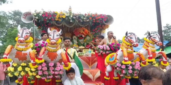 निकली भगवान जगन्नाथ की भव्य रथयात्रा, जय जगन्नाथ के जयघोष से गूंजा शहर