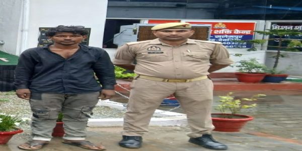 चोरी व नकबजनी का आरोपित गिरफ्तार