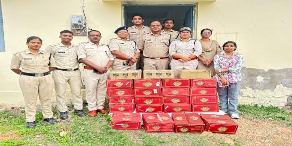 सागर : आबकारी विभाग की बड़ी कार्रवाई, ग्राम बरोदिया कला से 23 पेटी अवैध विदेशी मदिरा जब्त, आरोपी फरार