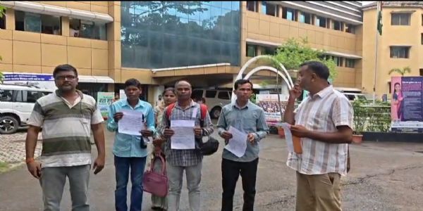 जवाहर नवोदय विद्यालय में रैगिंग का आरोप, अभिभावकों ने की कार्रवाई की मांग