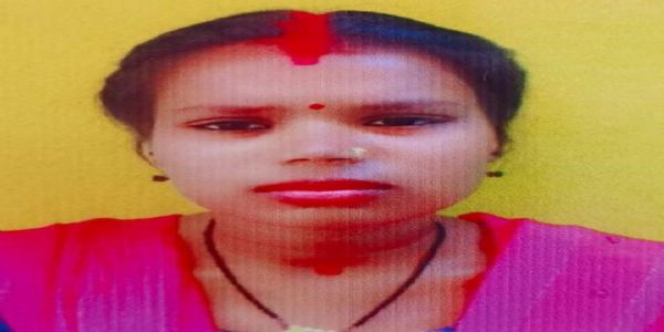 करिश्मा की संदिग्ध मौत पर परिजनों ने दहेज प्रताड़ना का लगाया आरोप, जांच की मांग