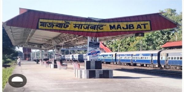 अमृत भारत स्टेशन योजना के तहत आधुनिक बना मजबाट रेलवे स्टेशन