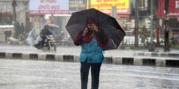 मध्य प्रदेश में फिर मौसम ने बदली करवट, आज बालाघाट-डिंडौरी में भारी बारिश का अलर्ट