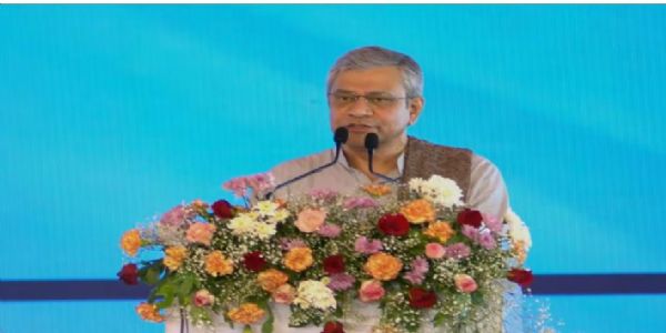 हाइड्रोजन ट्रेन का दिल्ली तक होगा विस्तार, परीक्षण शुरू : अश्वनी वैष्णव